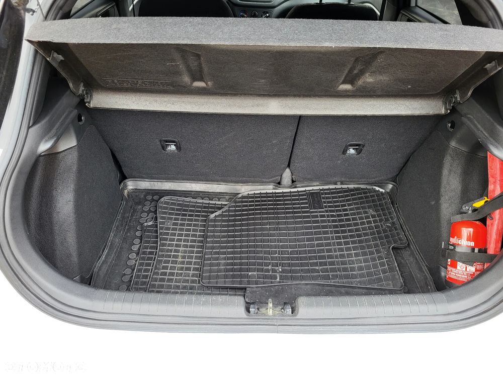 Hyundai i20 - 28