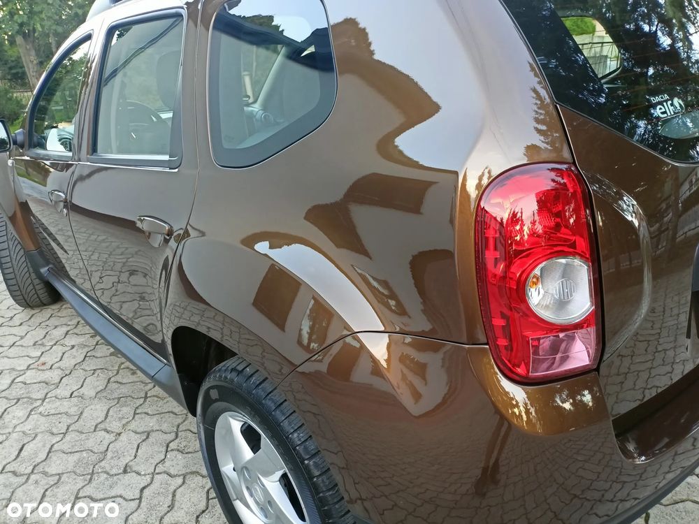Dacia Duster 1.6 16V 105 4x2 Laureate - 28