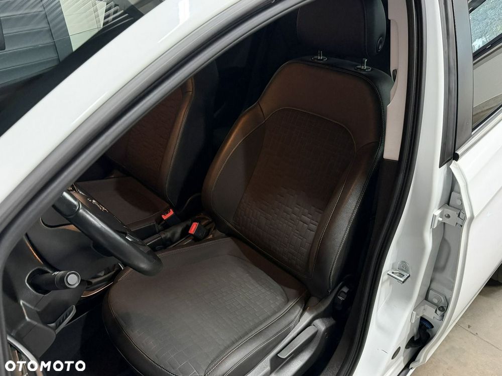 Opel Corsa - 11