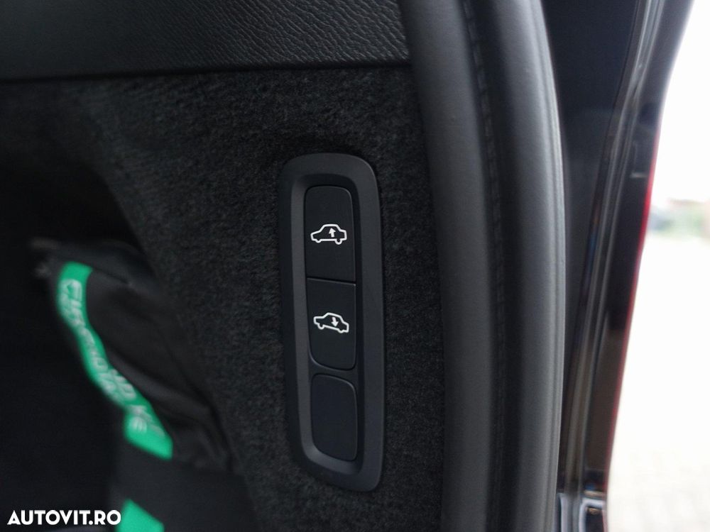 Volvo XC 90 T8 AWD Plus Bright - 17