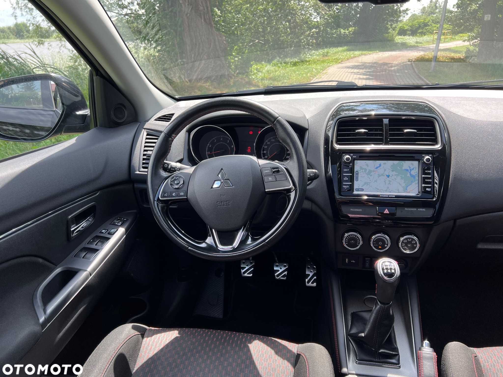 Mitsubishi ASX 1.6 Black Edition - 16