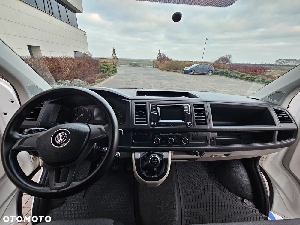Volkswagen Transporter T6 - 18