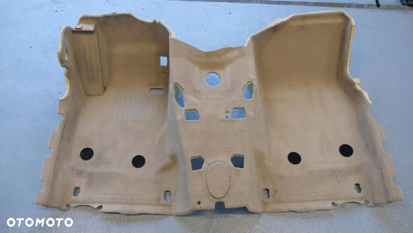 BMW M4 F32 F33 DYWAN WYKŁADZINA PRZEDNIA VENETOBEIGE XDRIVE EU 7305552