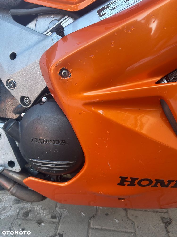 Honda VFR - 7