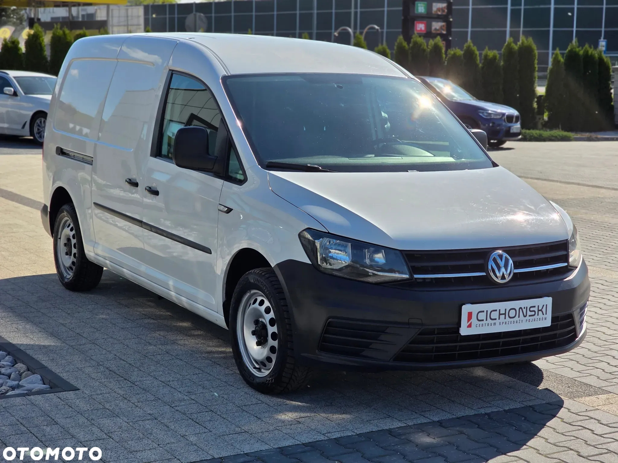 Volkswagen Caddy Maxi Long 1.4 6-biegowy 125KM LIFT 2020 BEZWYPADKOWY z Polskiego Salonu I Bardzo Ładny i Zadbany Egzemplarz I Kompletna Historia Serwisowa I Pełna Faktura Vat 23% I - 4