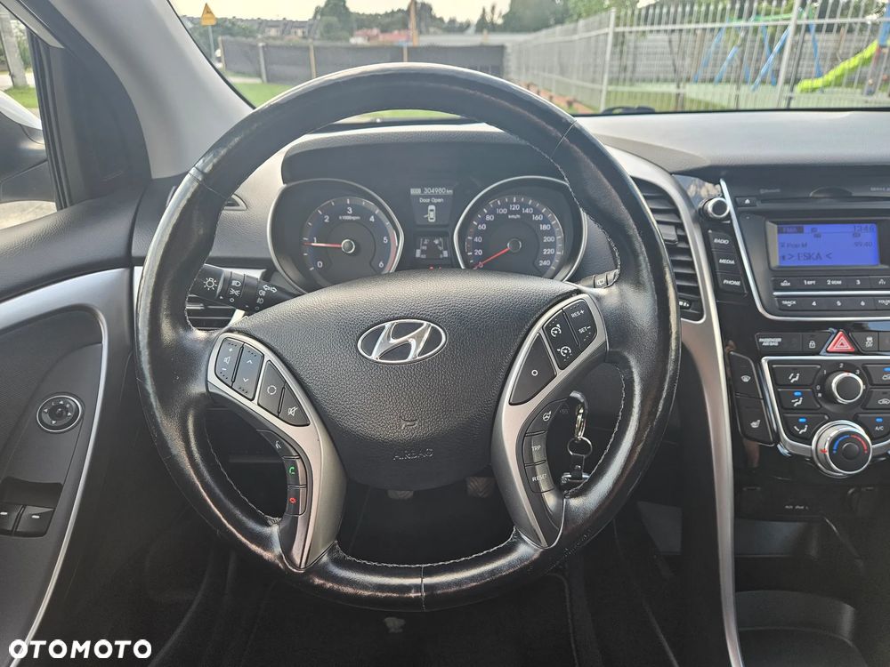Hyundai i30 1.4 CRDi Advantage - 21