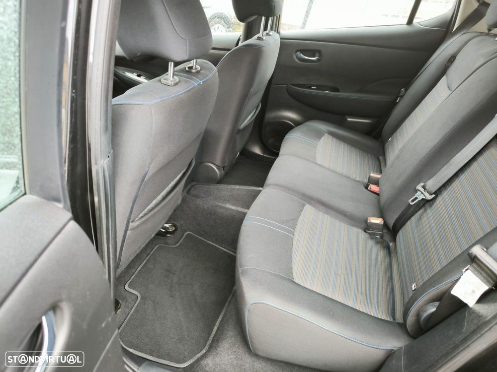 Nissan Leaf 40 kWh N-Connecta - 19