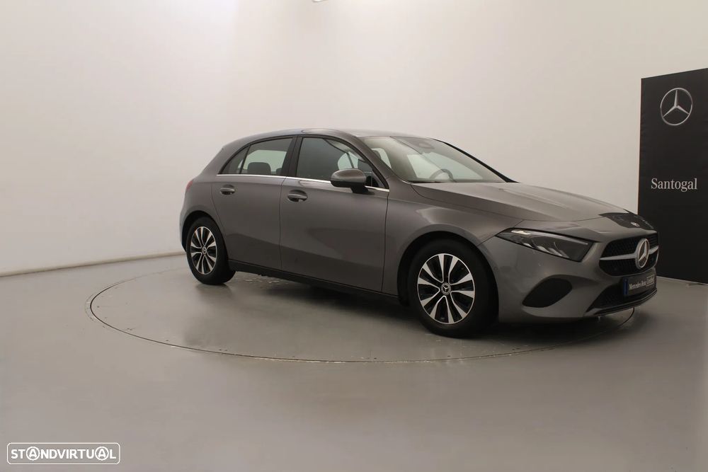 Mercedes-Benz A 200 Standard - 2
