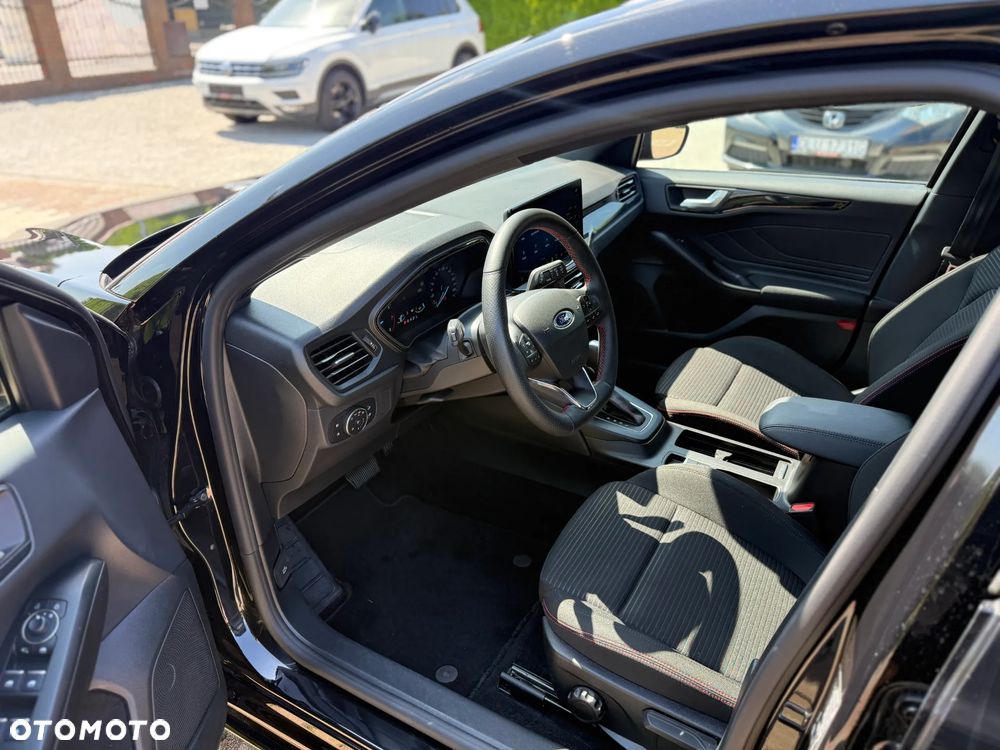 Ford Focus 1.0 EcoBoost mHEV ST-Line X - 8