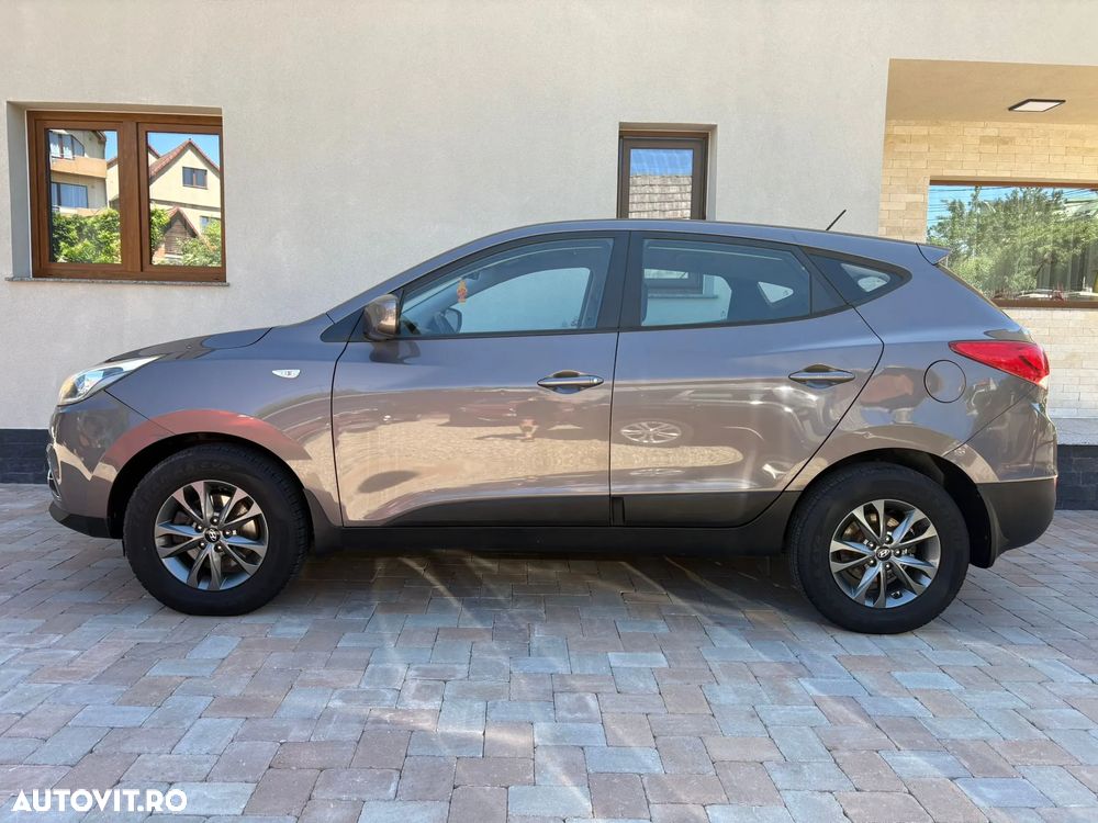 Hyundai ix35 2.0 CRDI 4WD Premium - 3