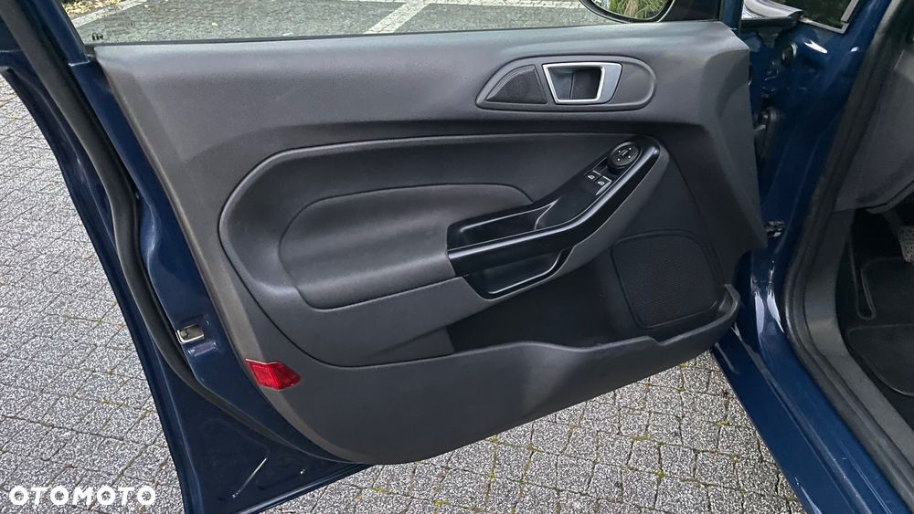 Ford Fiesta 1.5 TDCi Silver X Plus - 9