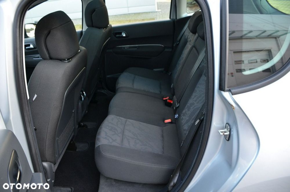 Peugeot 3008 - 28