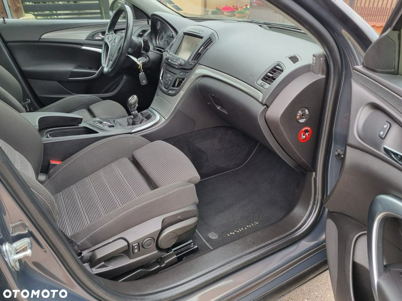 Opel Insignia - 10