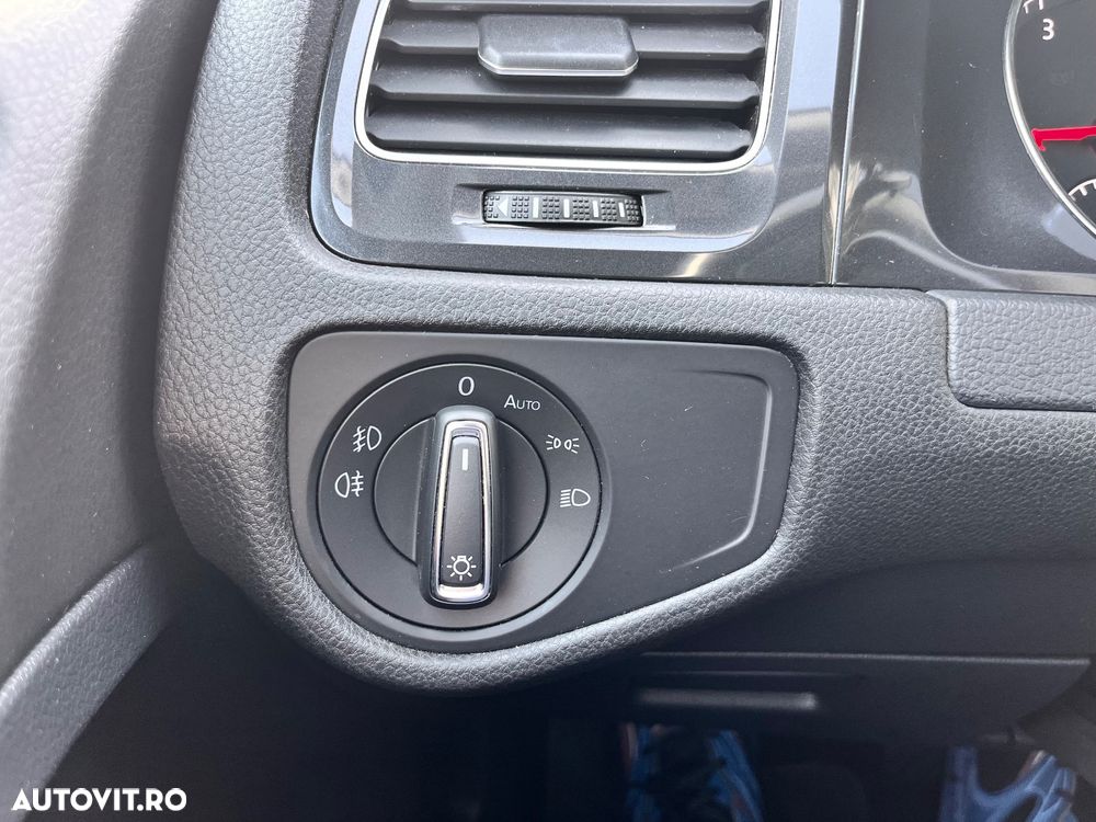 Volkswagen Golf 1.5 TSI ACT (BlueMotion Tech) DSG Comfortline - 30