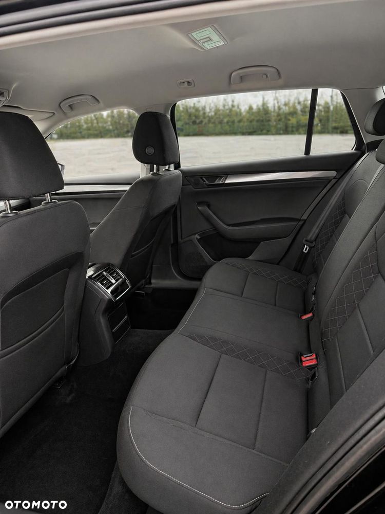 Skoda Superb 2.0 TDI Active DSG7 - 10