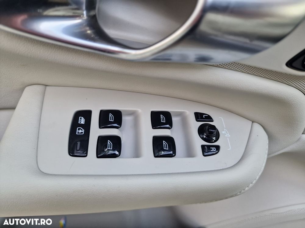 Volvo XC 90 Recharge T8 AWD Ultimate Dark - 11