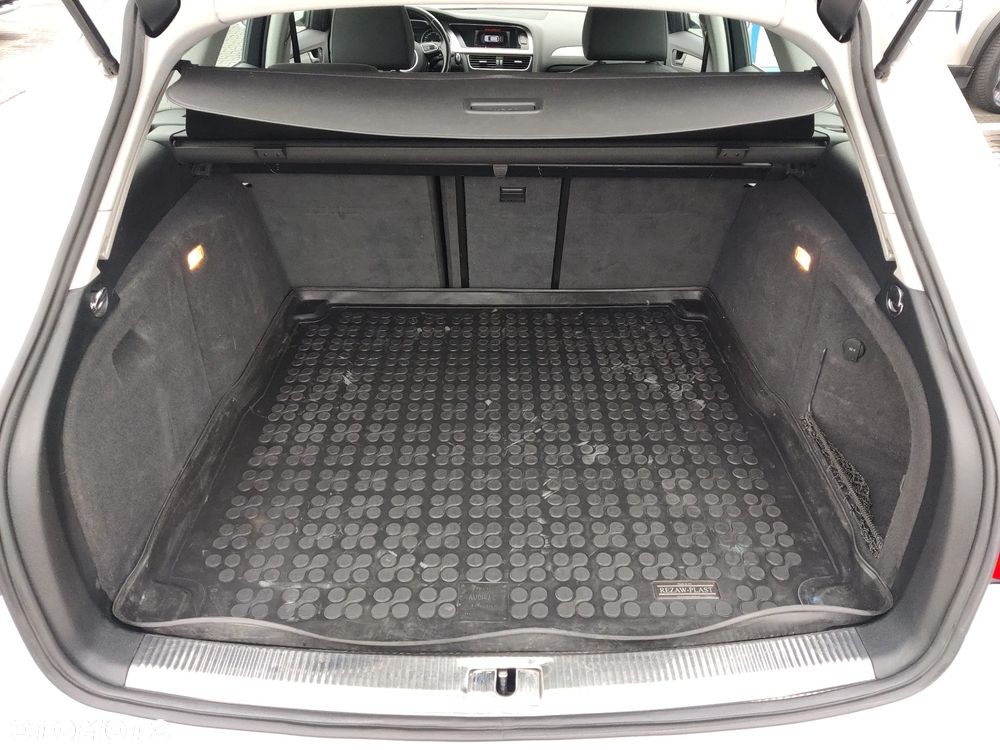 Audi A4 Avant 2.0 TDI DPF multitronic S line Sportpaket - 15