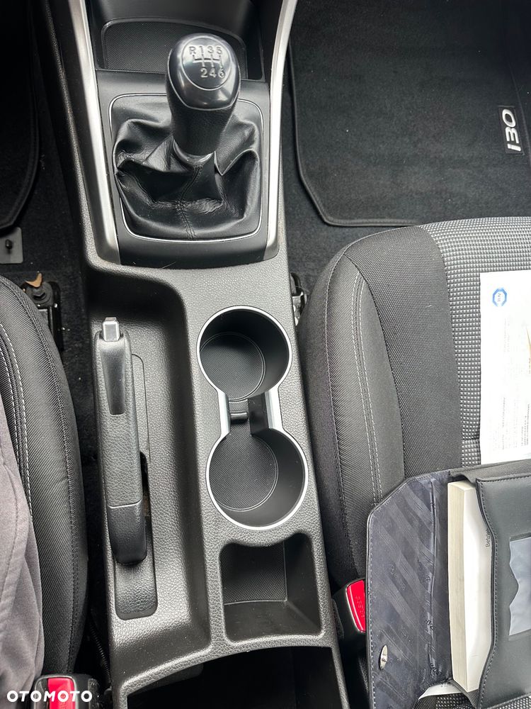 Hyundai i30 - 13