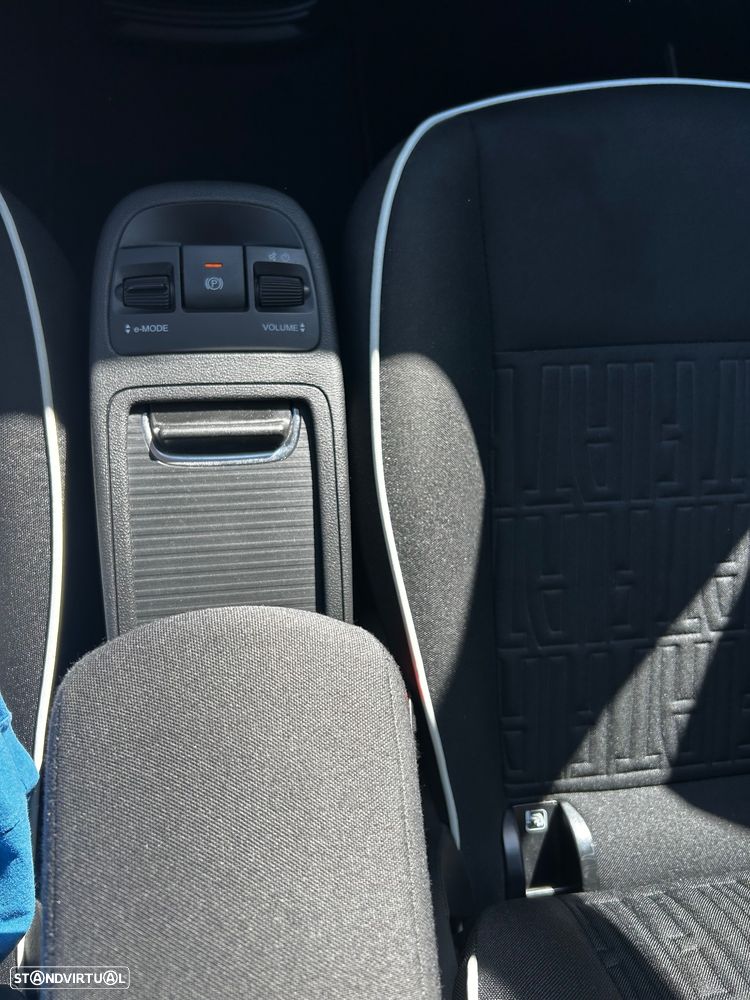 Fiat 500e 3 + 1 23.65 kWh - 16