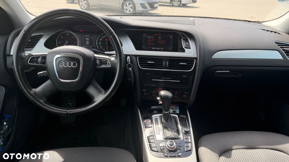Audi A4 Avant 2.0 TDI Multitronic - 8
