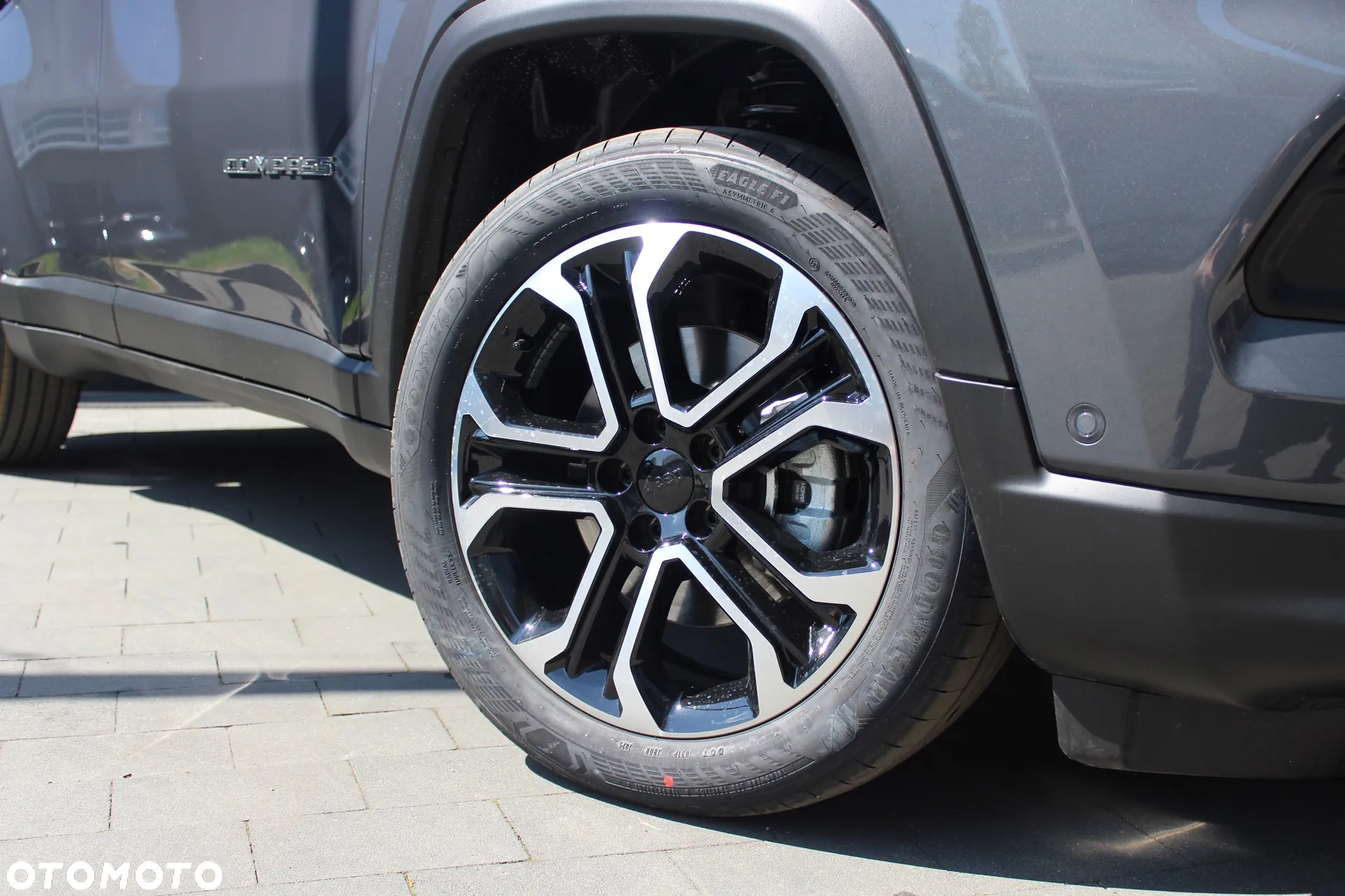Jeep Compass 1.5 T4 mHEV Altitude FWD S&S DCT - 5