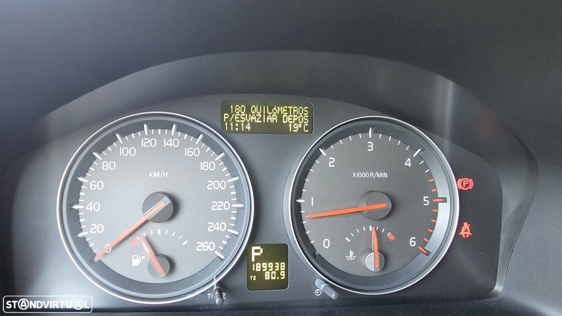 Volvo C70 2.4 D5 Summum Geartronic - 10