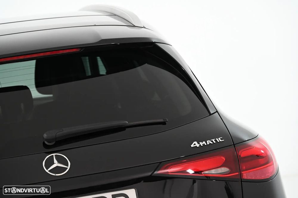 Mercedes-Benz GLC 300 e 4Matic - 12