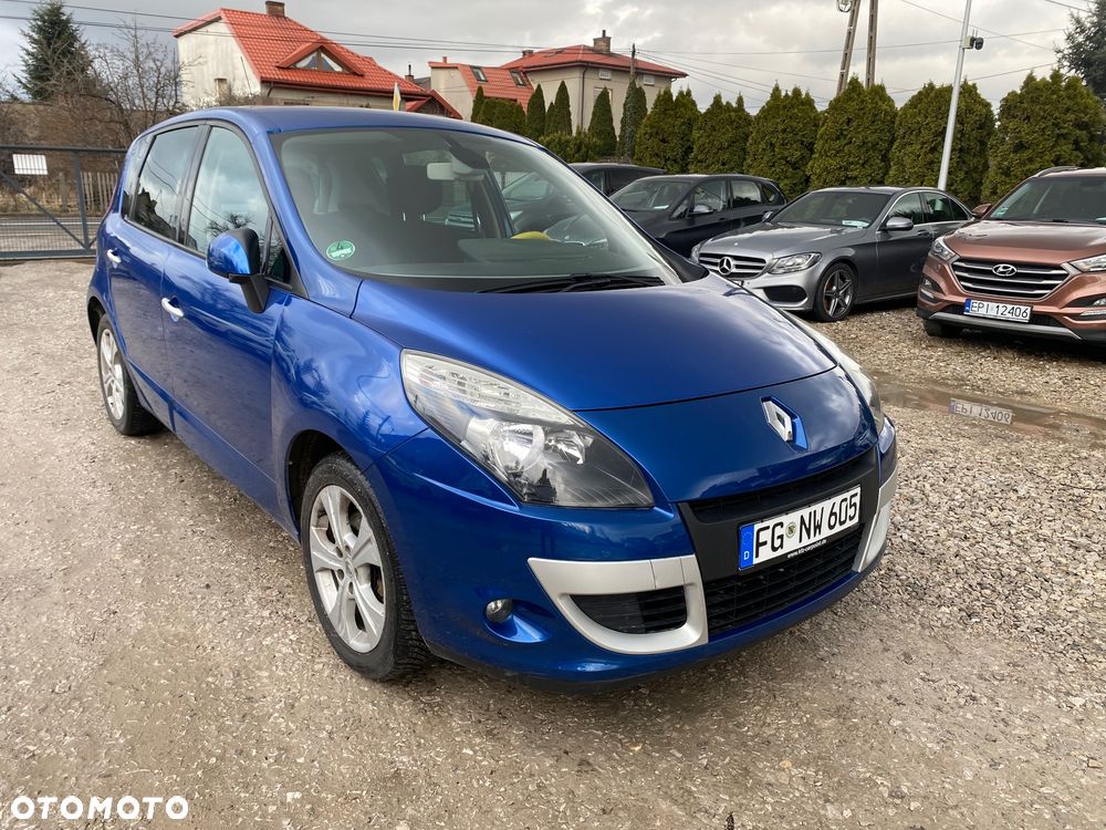 Renault Scenic 1.6 16V 110 Dynamique - 8