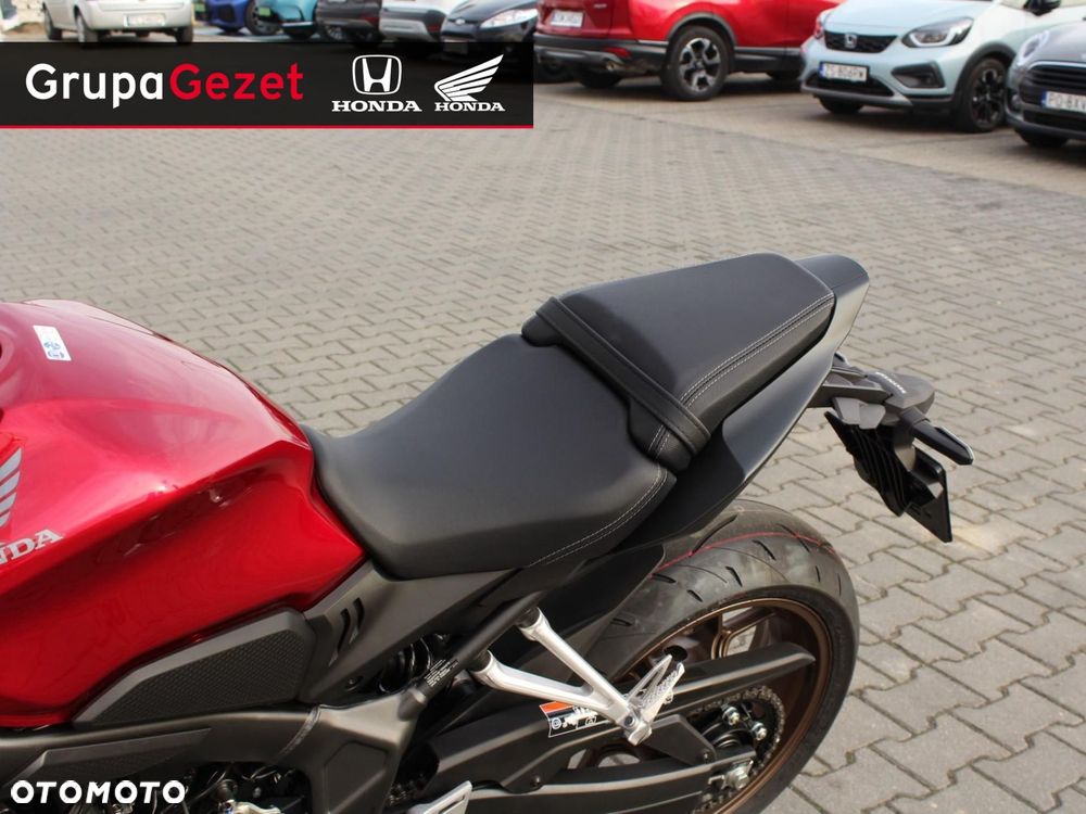 Honda CB - 8