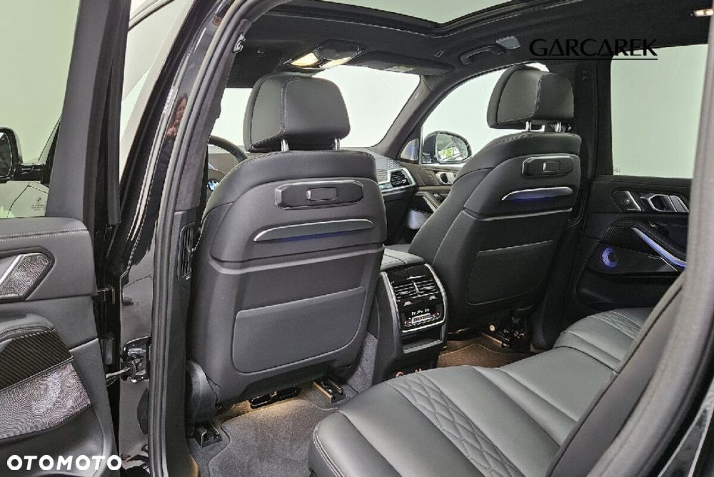 BMW X7 - 26