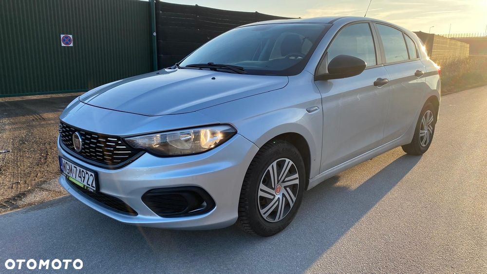 Fiat Tipo 1.4 16v Easy - 2