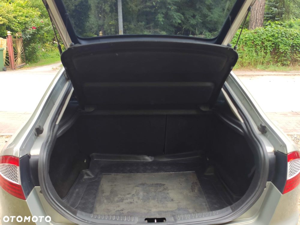 Ford Mondeo 2.0 TDCi Ambiente - 9