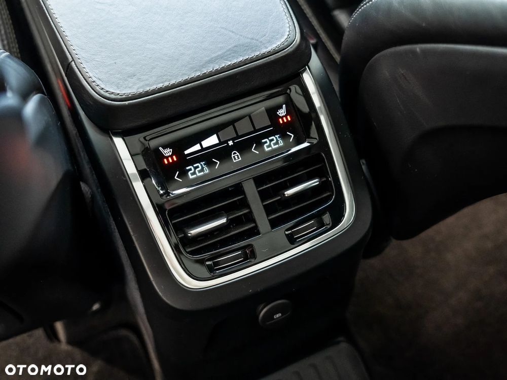 Volvo XC 90 T8 AWD Twin Engine Geartronic Inscription - 29