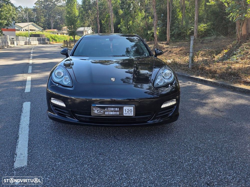Porsche Panamera 3.0 V6 - 2