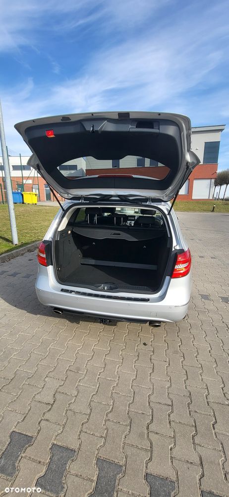 Mercedes-Benz Klasa B 180 (BlueEFFICIENCY) 7G-DCT - 15