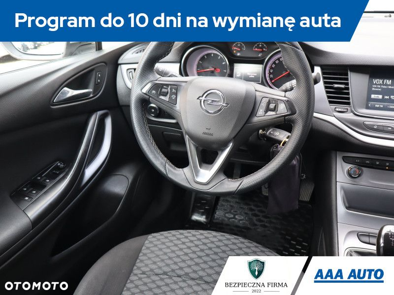 Opel Astra - 8