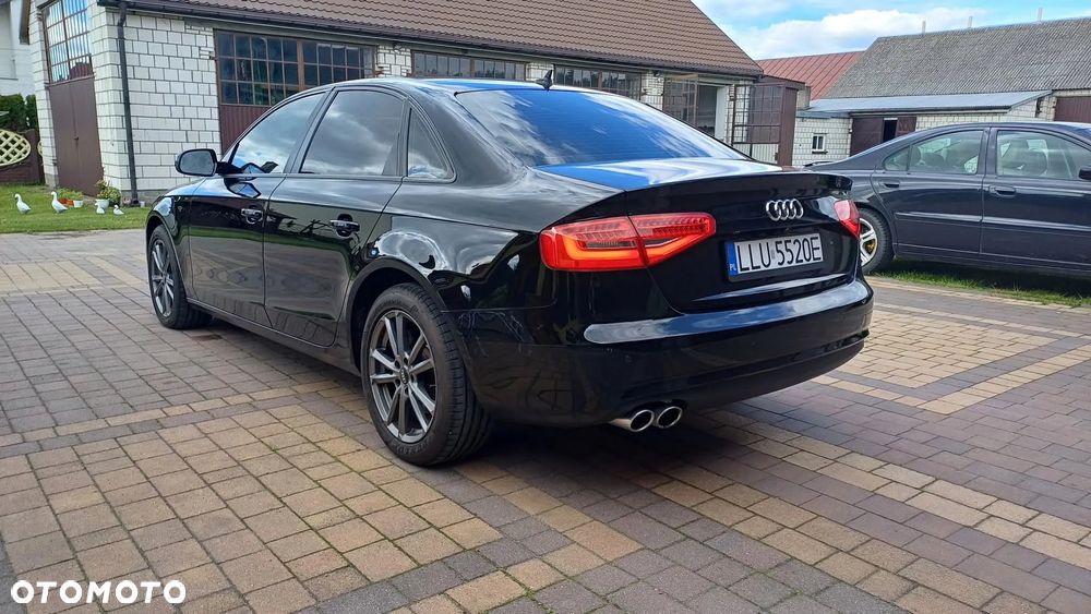 Audi A4 Limousine - 2
