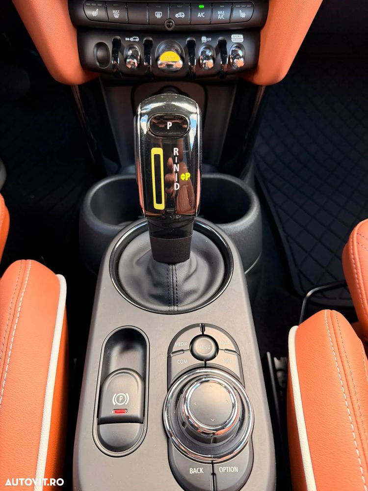 Mini Cooper SE Yours Trim - 15