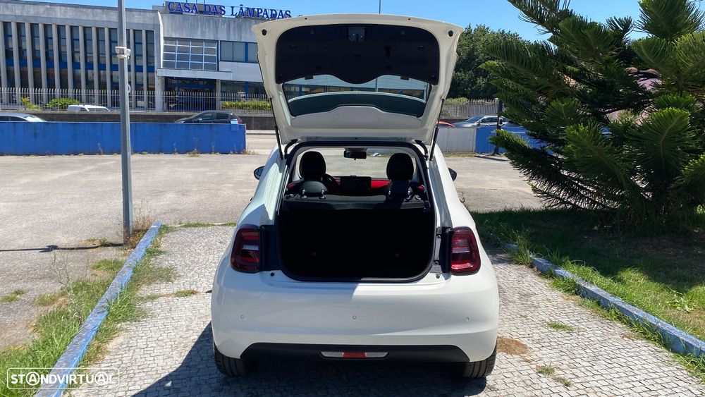 Fiat 500e (RED) - 10