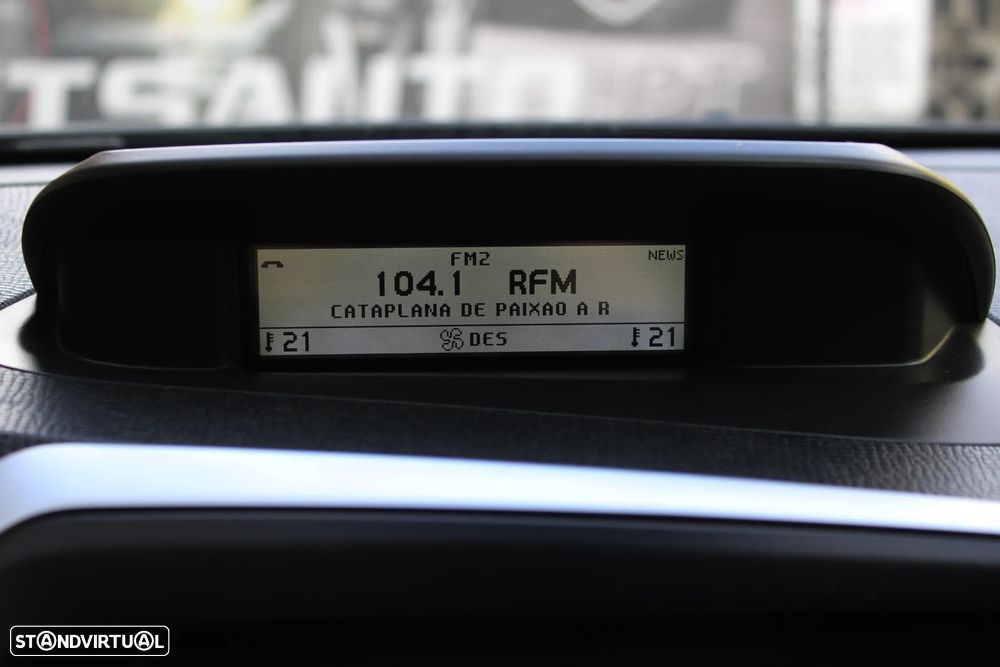 Volvo XC 60 D5 Momentum Geartronic - 41