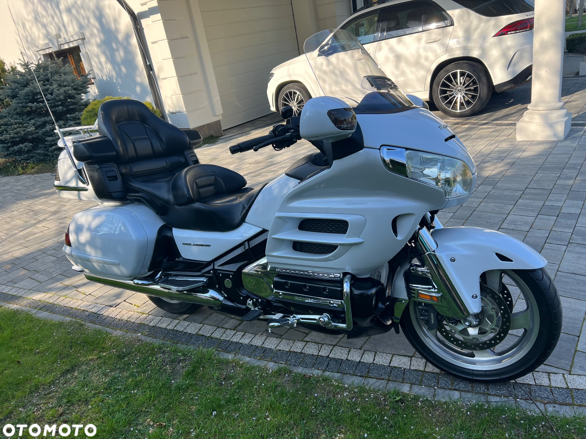 Honda GL - 13