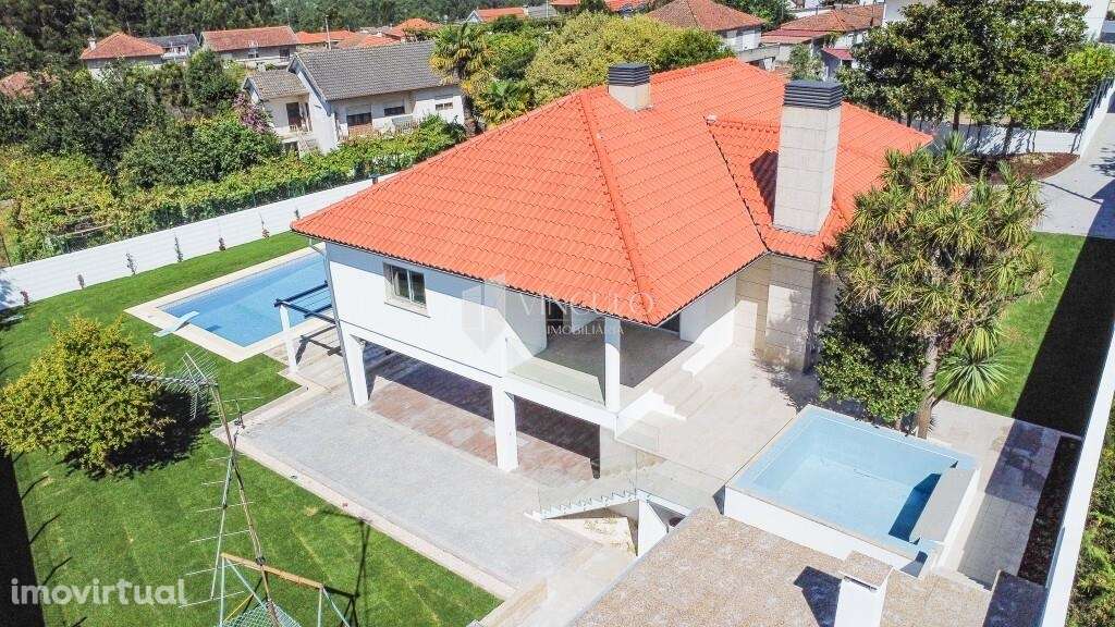 Moradia T5 Fafe - Grande imagem: 2/20