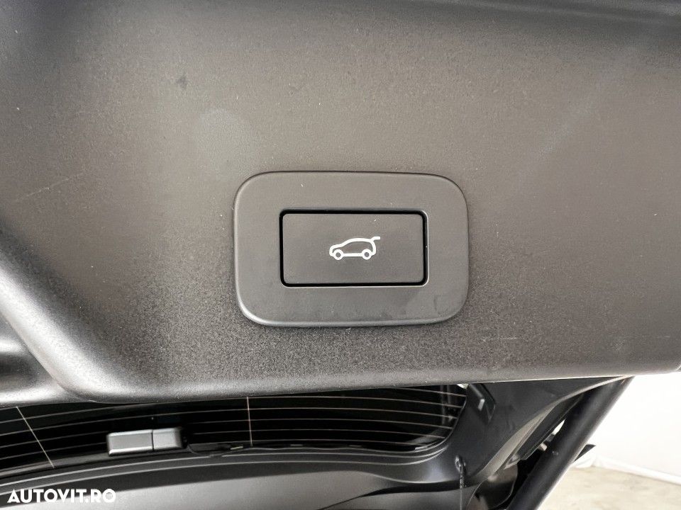 Land Rover Range Rover Evoque - 30