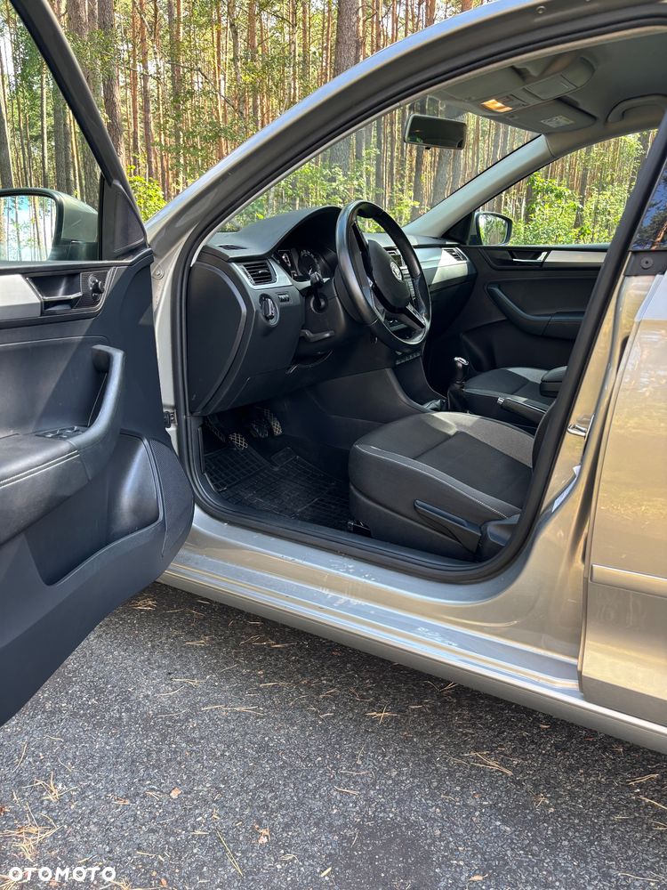 Skoda RAPID 1.0 TSI Ambition - 16