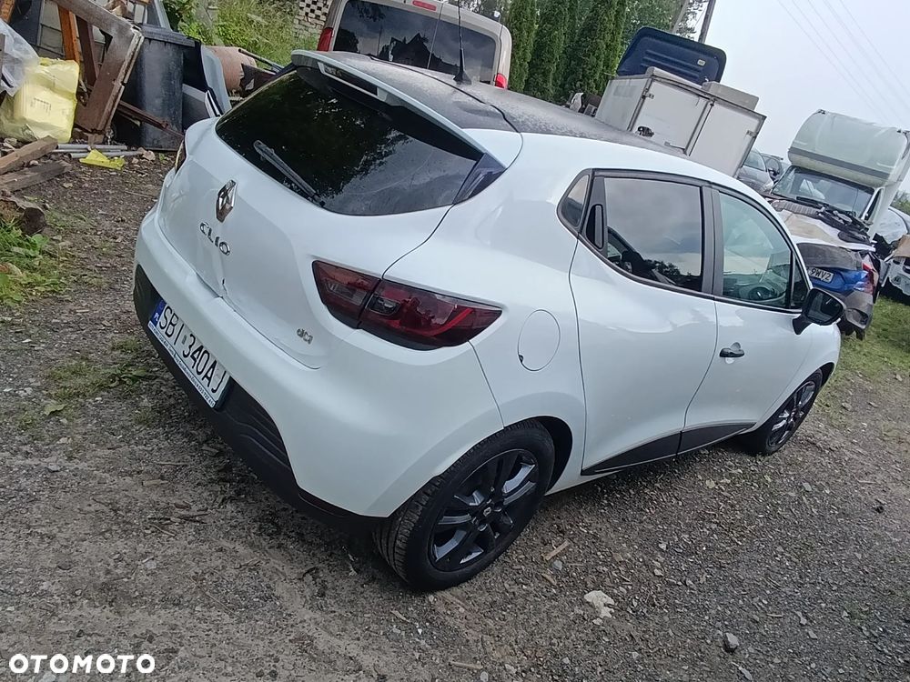 Renault Clio 1.5 dCi Energy Business EU6 - 23