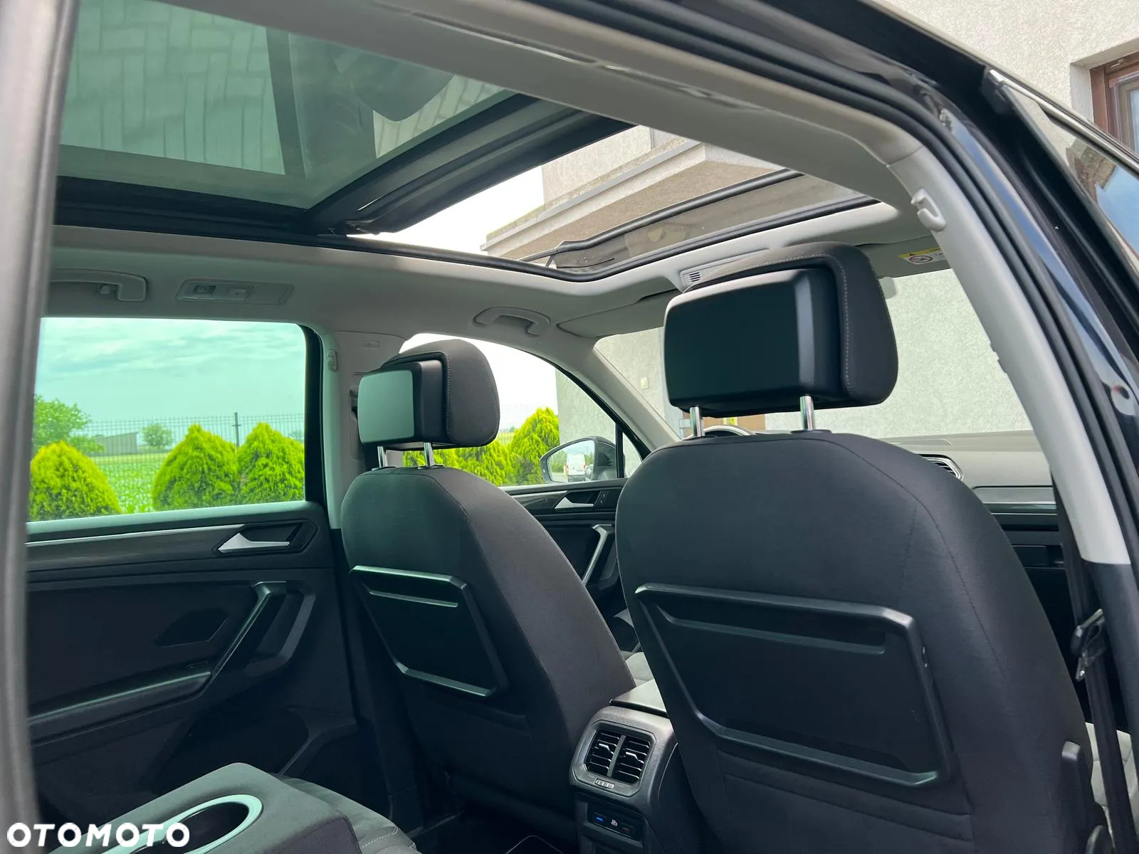 Volkswagen Tiguan - 16