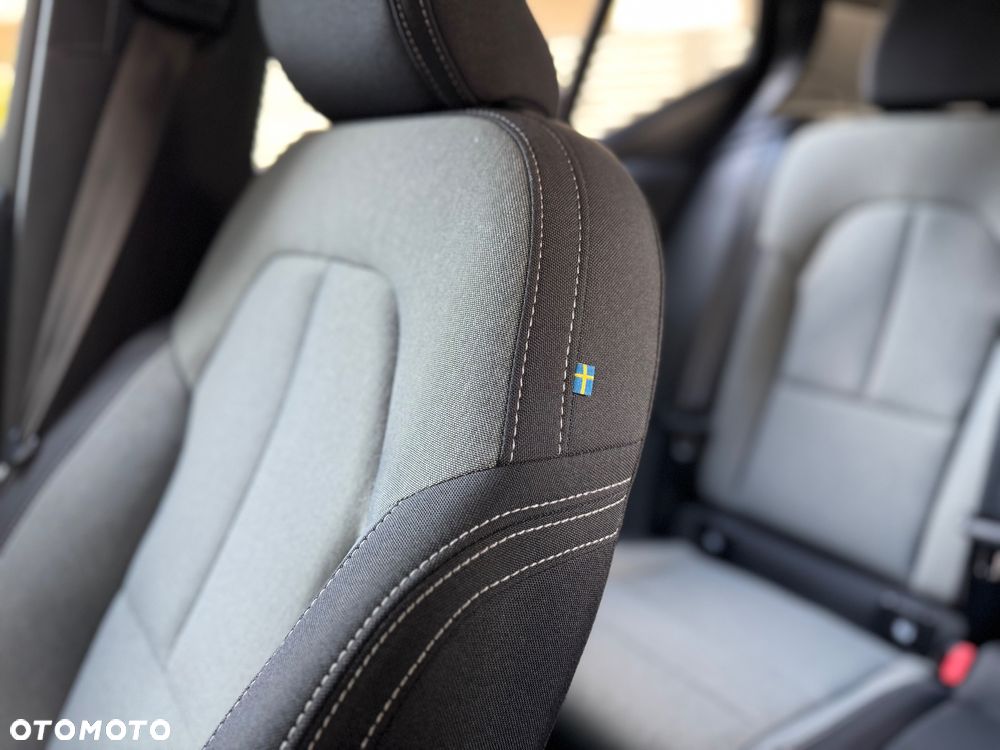 Volvo XC 40 T5 Plug-In Hybrid Plus Bright - 29