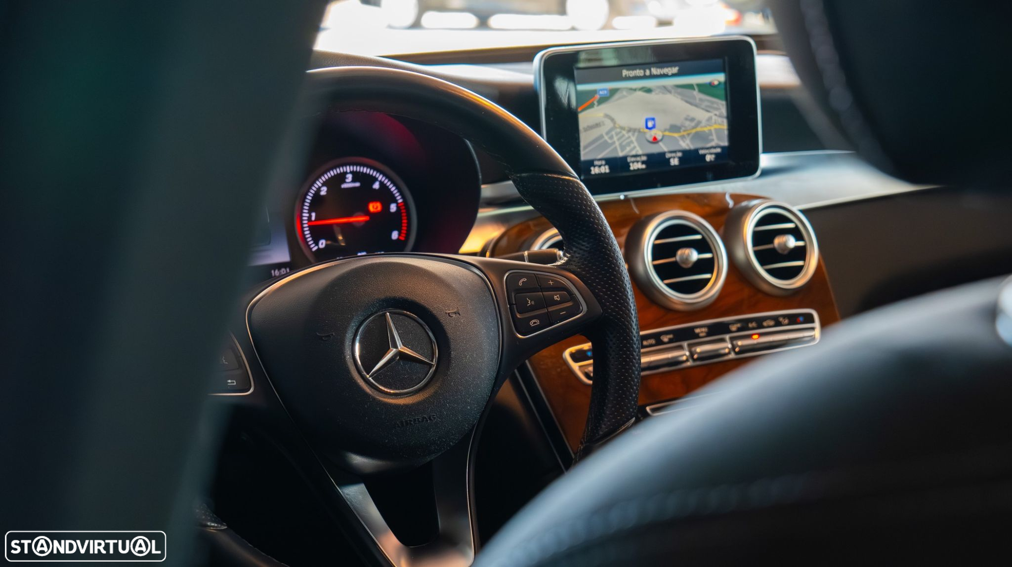 Mercedes-Benz GLC 220 d 4Matic 9G-TRONIC - 19