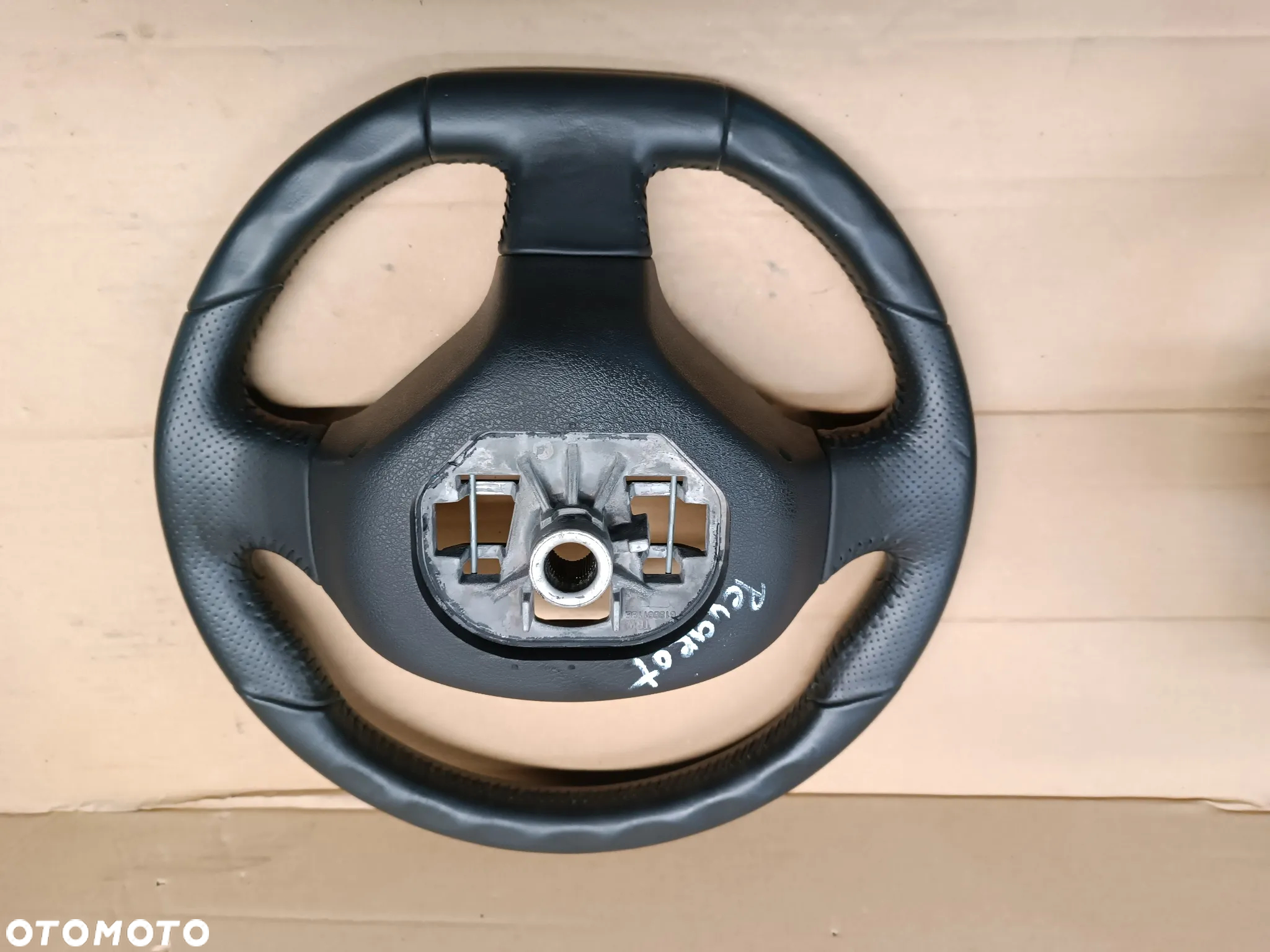 KIEROWNICA PEUGEOT 3008 - 4