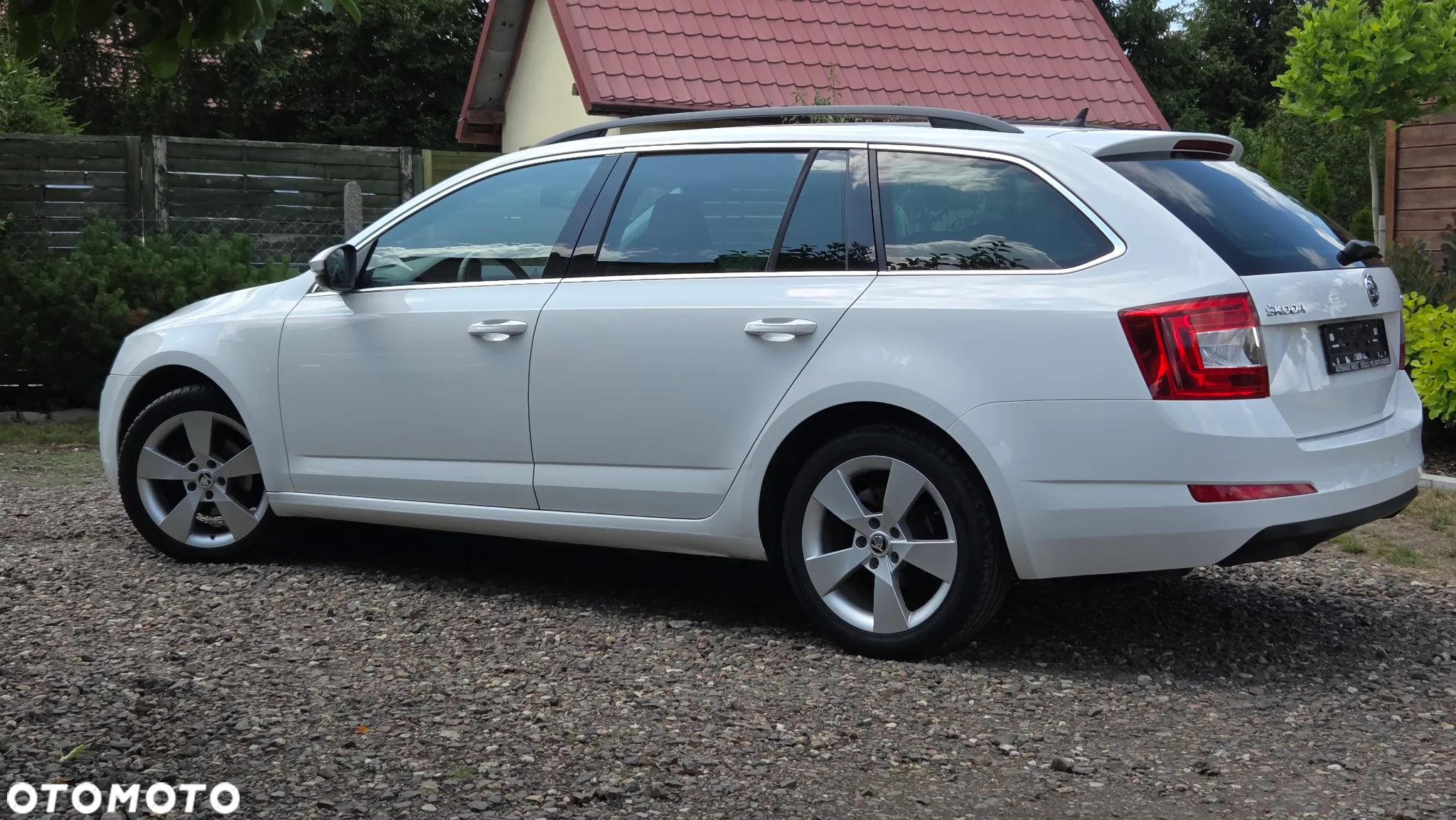 Skoda Octavia 2.0 TDI (Green tec) DSG Style - 4